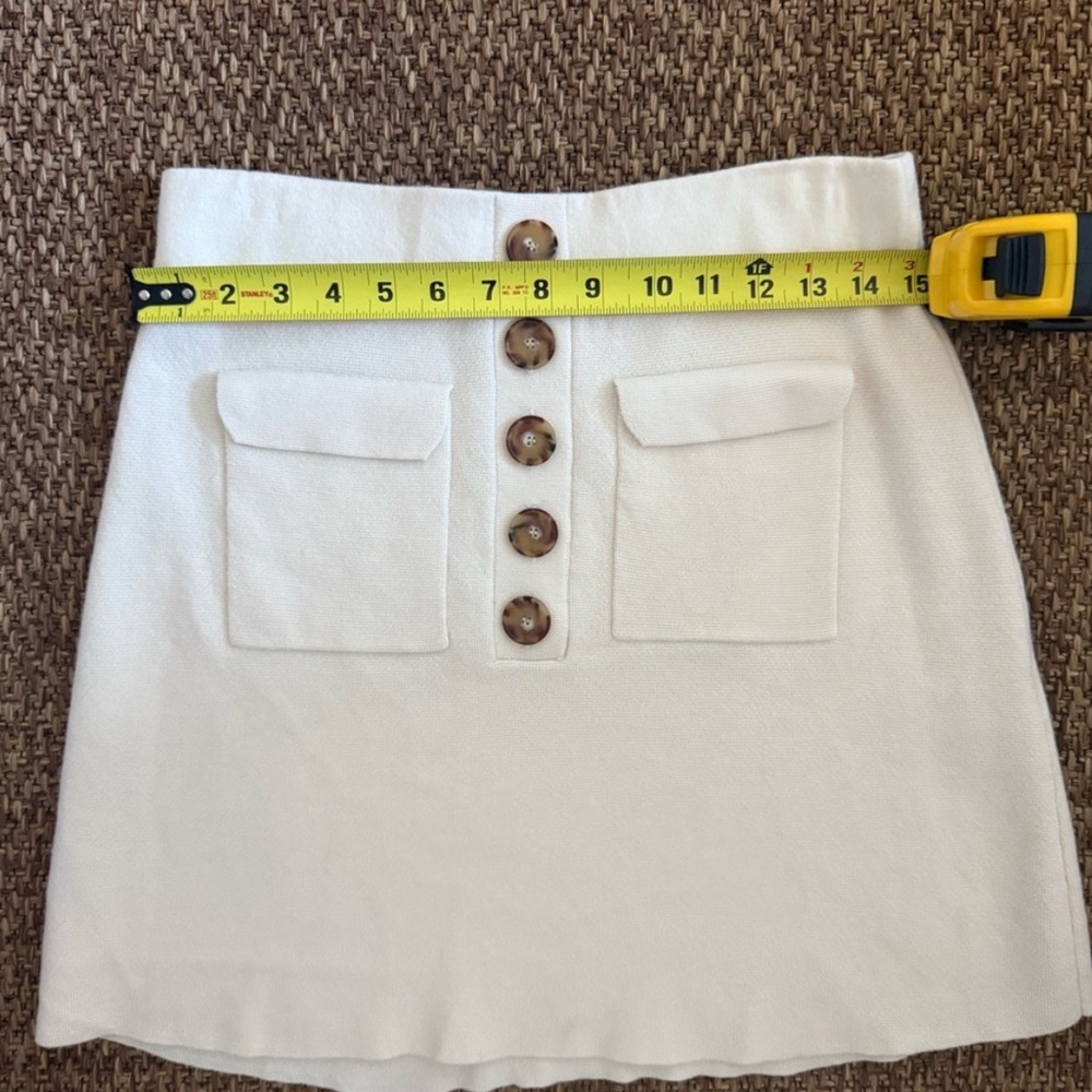 Gorgeous Sezane Sorena Skirt Cru - Size L- Excellent Condition! View 3